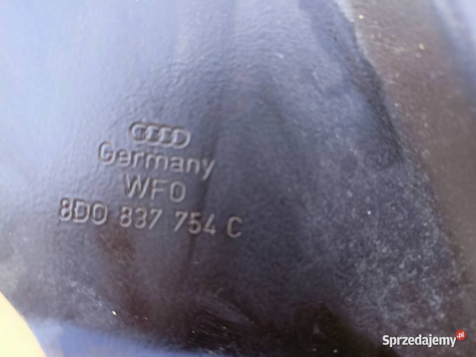 RAMKA PODNOŚNIK SZYBY SZYBA PRAWA STRONA AUDI A4 osobowe Sulechów