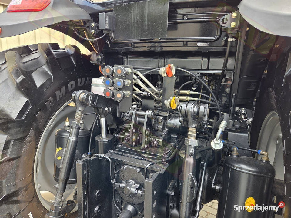 Ciągnik LOVOL M1104 PREMIUM 130 Silnik Doosan Lovol Opole