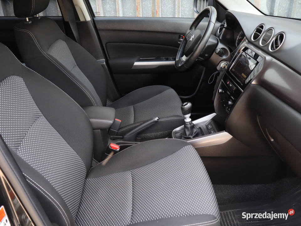 Suzuki Vitara 14 BoosterJet 95KM śląskie Katowice sprzedam