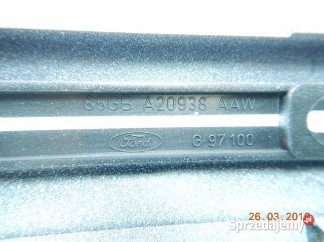 LISTWA DRZWI PRAWY PRZÓD GRANADA SCORPIO 8594