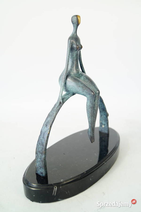 Figura z brązu rzeźba Nowoczesna siedzaca