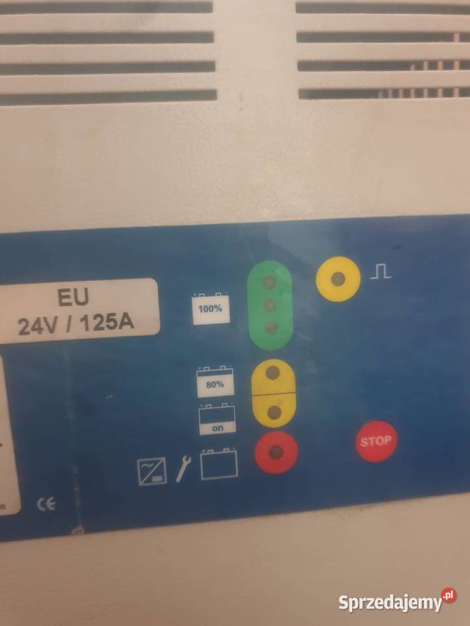 Ładowarka akumulator do wózków widłowych palety Wyposażenie firm Dobre Miasto