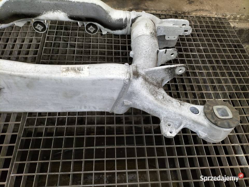 Belka zawieszenia tylnego BMW E60 E61 Mały Poręba