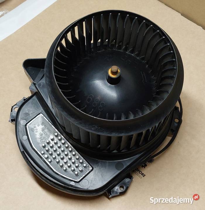 WENTYLATOR DMUCHAWA MERCEDES W117 W156 W176 W246 Mielęcin