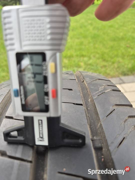 Opona letnia CONTINENTAL 21560R17C Conti Van lato Ząbkowice Śląskie sprzedam