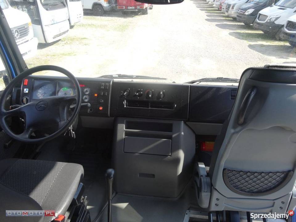 MercedesBenz VARIO 815 autobus 24 miejsc Środa Śląska