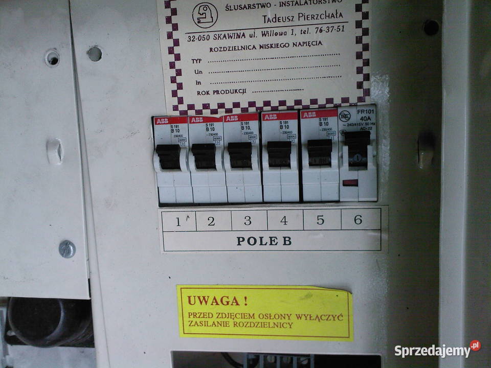 Skrzynka elektryczna na dwa liczniki Elektryka i akcesoria Elektryka i akcesoria