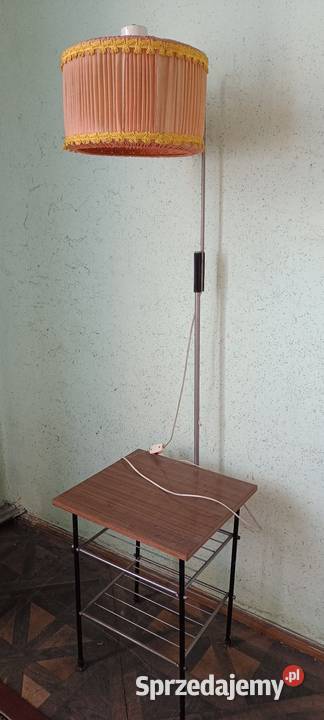 Lampa ze stolikiem PRL Przemyśl