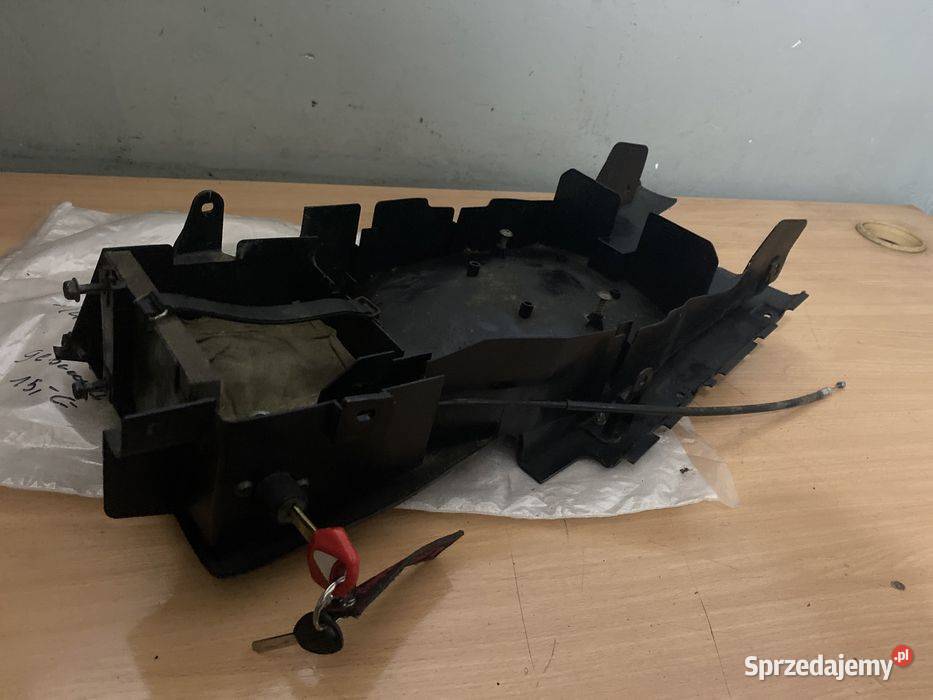 YAMAHA YZF R6 9802 RJ01 RJ03 Wypełnienie Zadupka Poznań