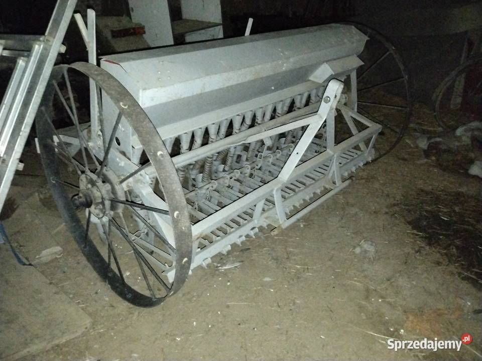 Siewnik zbożowy Amazone łódzkie