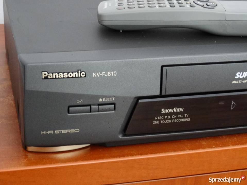 Magnetowid stereo Panasonic NVFJ610 pilot Jasło