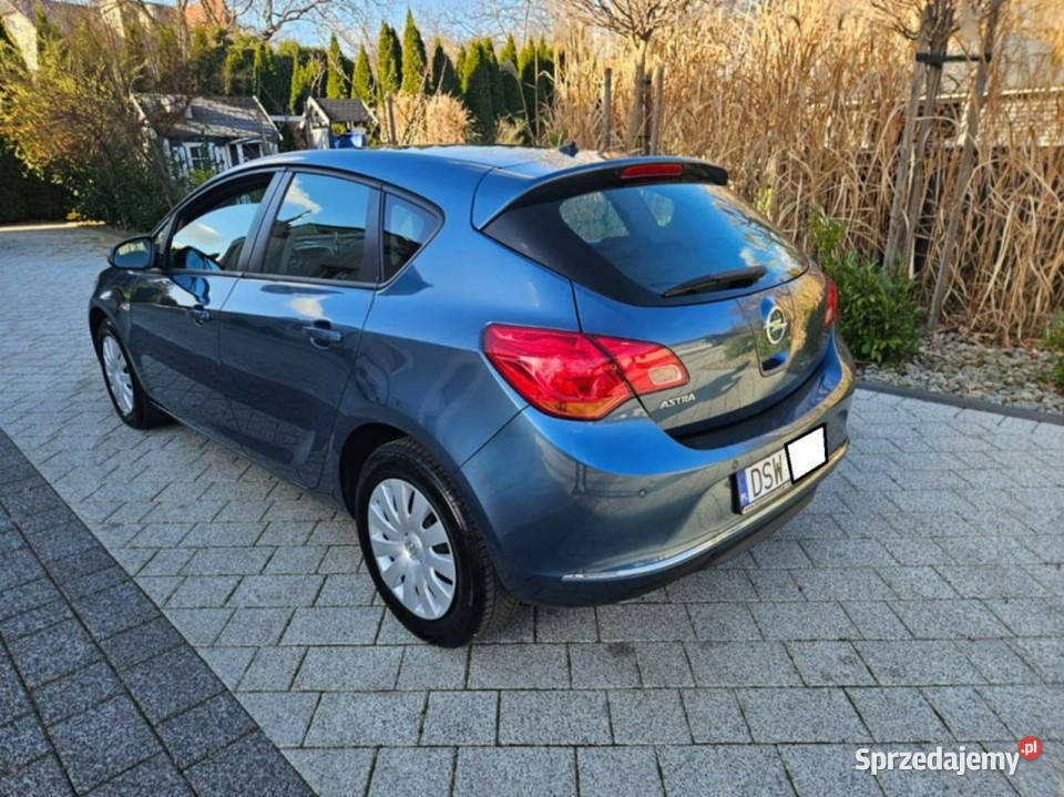 Opel Astra 16 115 klima elektryka parktronik wielofunkcyjna kierownica dolnośląskie sprzedam