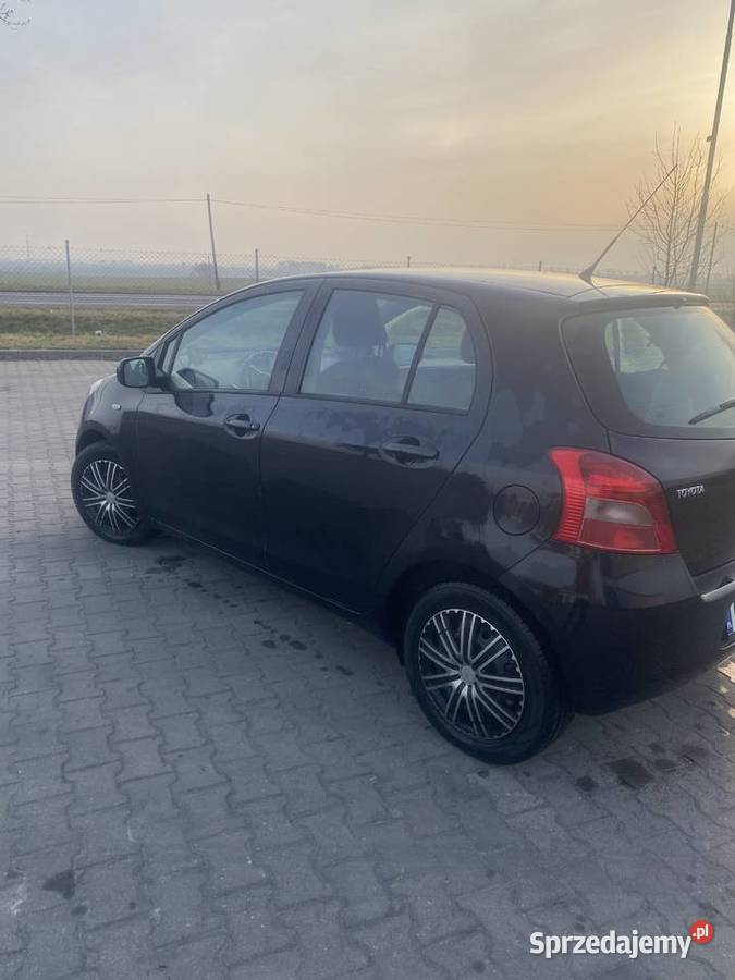 Toyota yaris 13 poduszka powietrzna Zegartowice sprzedam