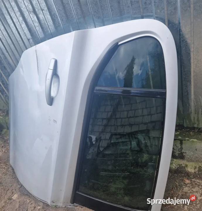 Opel corsa e 5d drzwi prawe tył tylne srebrne Bydgoszcz