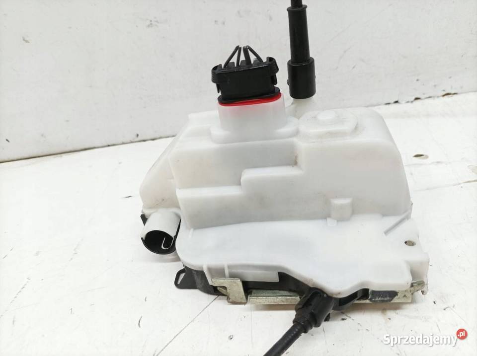 ZAMEK DRZWI PRAWY PRZÓD 767632 Renault Twingo II