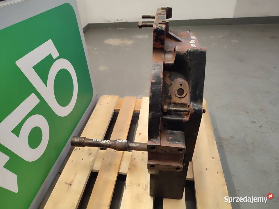 Wałek przedniego napędu FENDT 824 FAVORIT Wilkowo