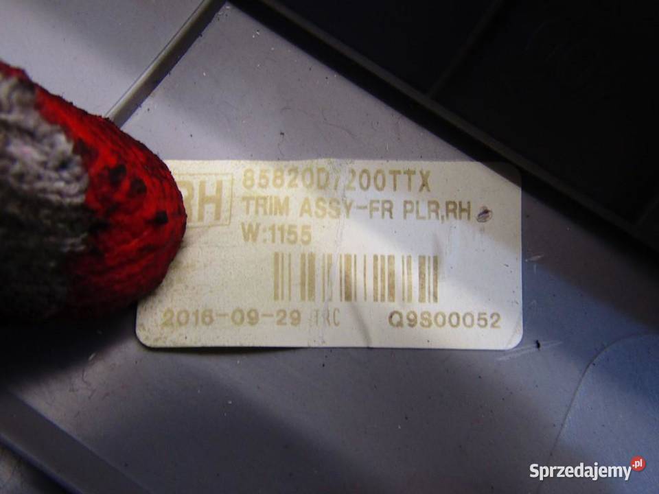 OSŁONA SŁUPKA PRAWA POSZYCIE SŁUPKA PRAWE TUSCON osobowe