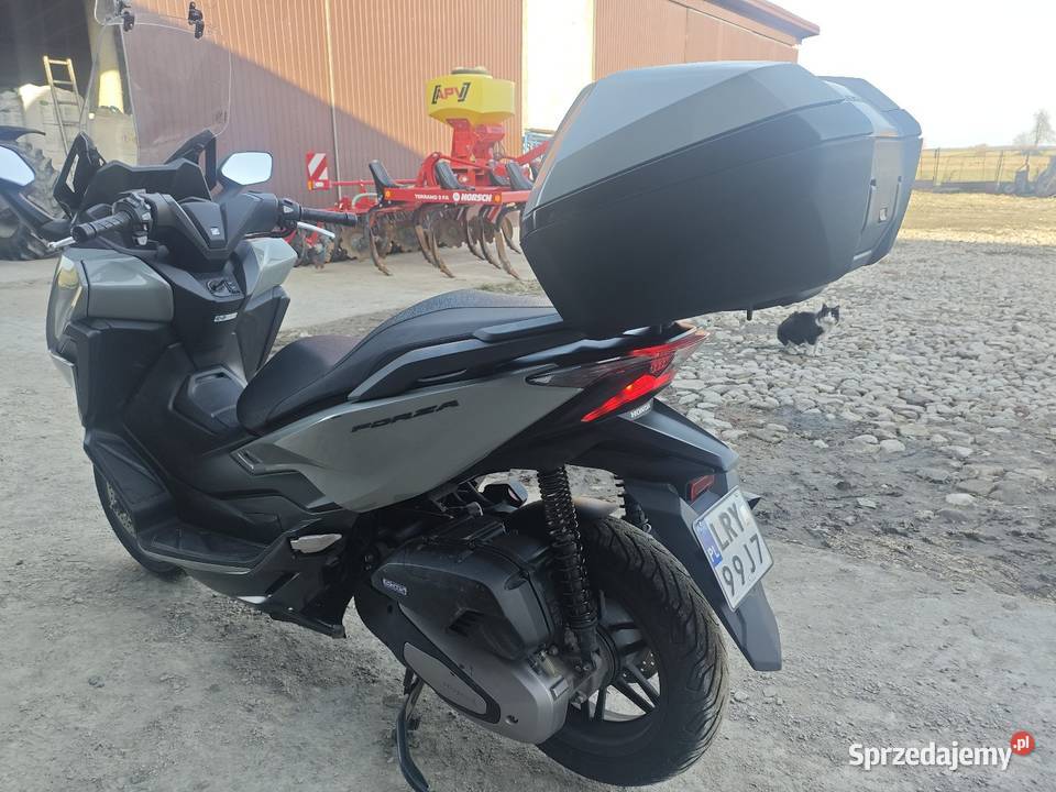 Honda Forza 125 Motocykle, skutery, quady mazowieckie Mochowo
