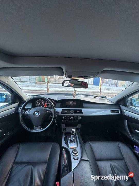 BMW E61 2008 lift 20d automat Panorama skóra