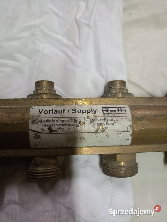 Rozdzielacz podlogówki 10 ogrzewanie podłogowe Wołów