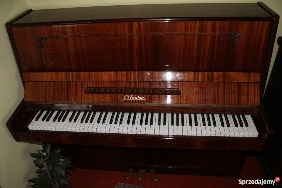 Pianino NOCTURNO stan Sława