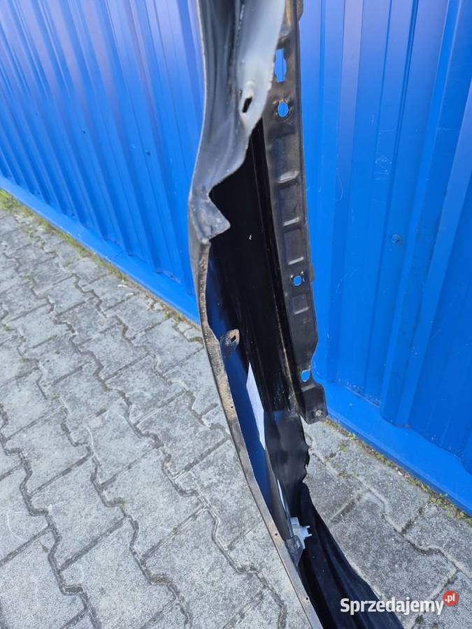 BŁOTNIK PRZÓD PRAWY VW GOLF IV 4 LC9Z CZARNY Działoszyce