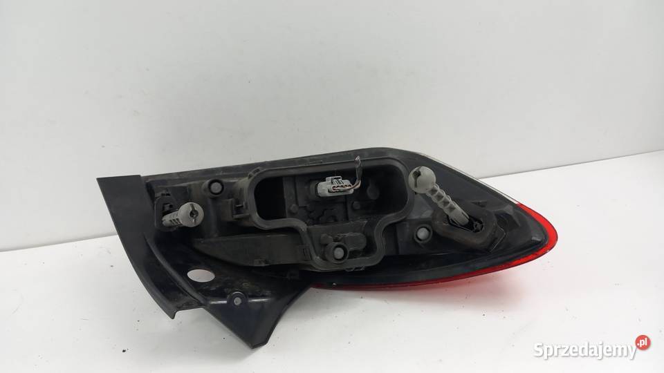 RENAULT MEGANE III COUPE LAMPA TYŁ PRAWA Światła stop Zbierkowo