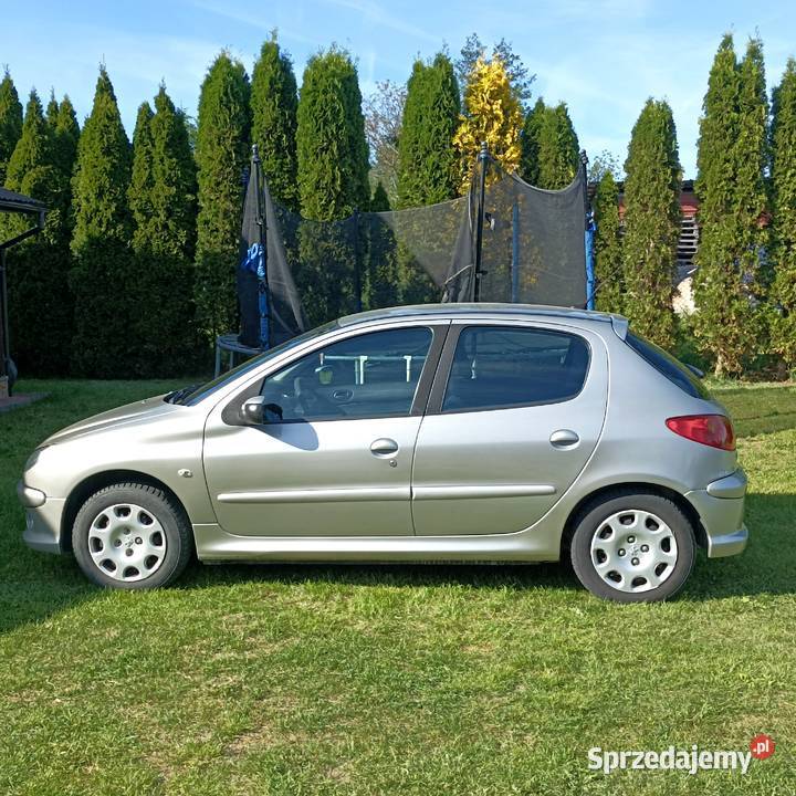 Peugeot 206 14 8v klima 128 5 drzwi klima 2007r Rzeszów