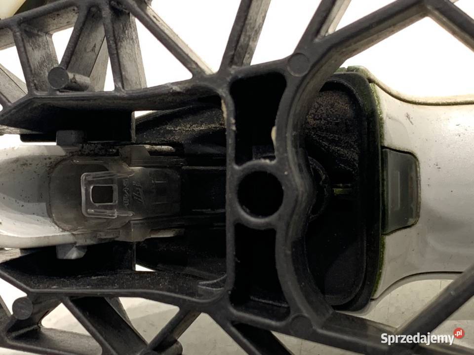 KLAMKA ZEWNĘTRZNA LEWY PRZÓD BMW F16 7340375 SUV