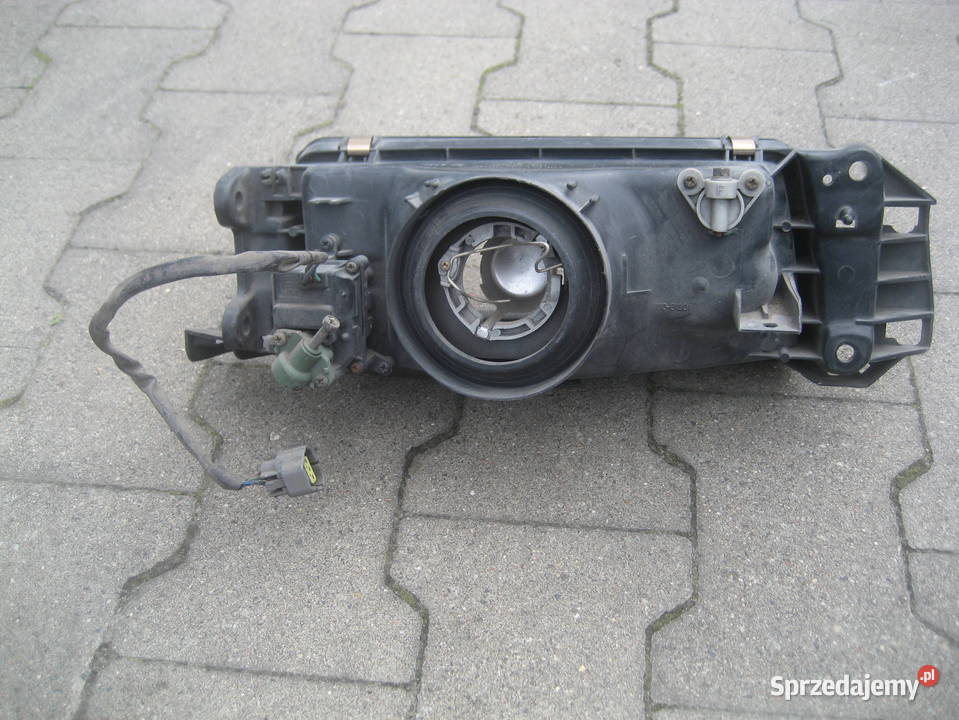 mazda 323 8993r lampy przód prawa lewa Rakoniewice