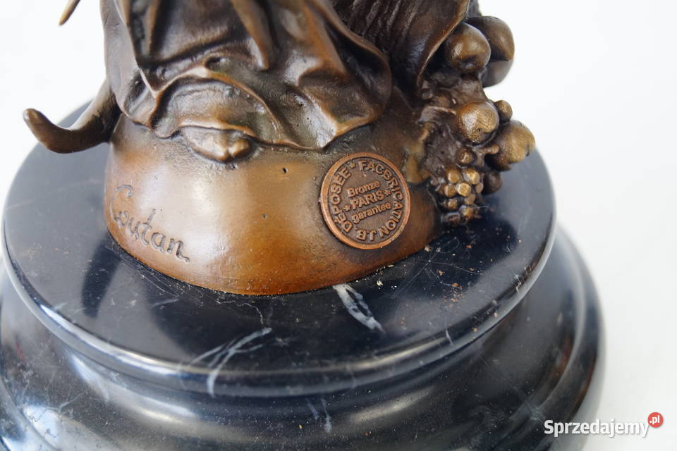 Archanioł z mieczem piękna figura z brązu rzeźba wielkopolskie Gizałki