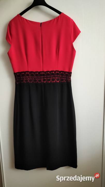 Sprzedam sukienkę rozmiar 42 Rozmiar 42(XL) Spódnice i sukienki