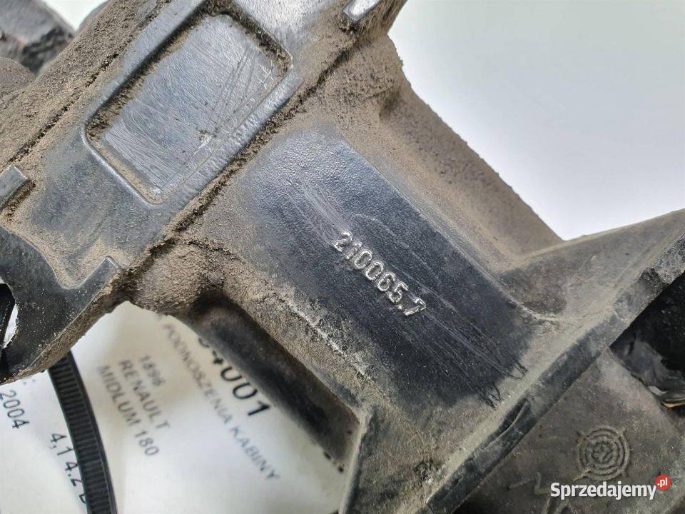 SIŁOWNIK PODNOSZENIA KABINY RENAULT MIDLUM 180 kujawsko-pomorskie Lipno sprzedam