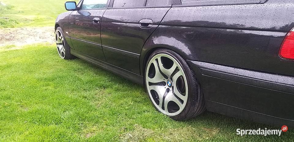 Bmw e39 sprzedam zamienie Zaczernie sprzedam
