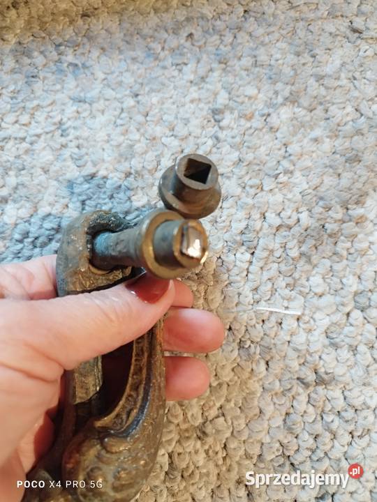 Para klamek mosiężnych klasycznych stylizowanych Pozostałe Słubice