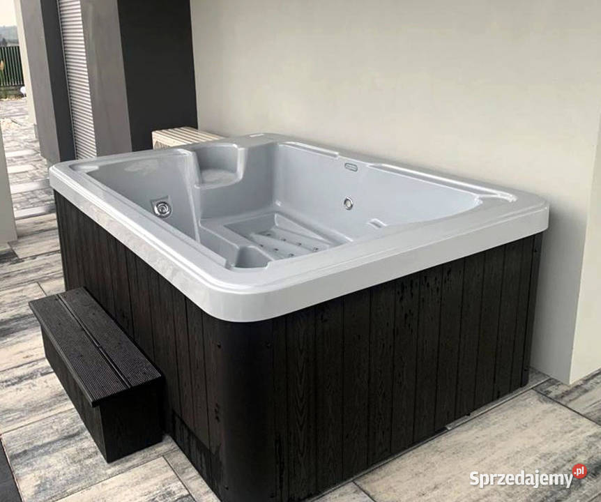 JACUZZI OGRODOWE SLIM 3 osobowe w zabudowie Ogród Wrocław