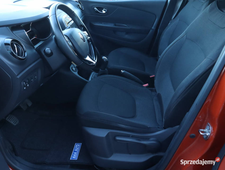 Renault Captur 09 TCe Piaseczno