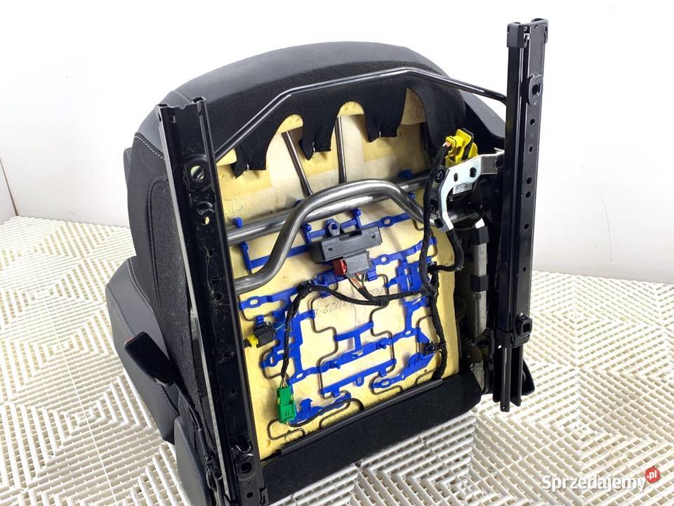 FOTEL LEWY PRZÓD OPEL CORSA F Hatchback