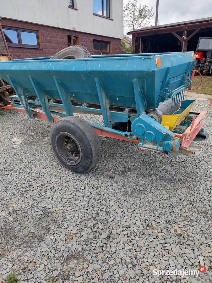 Rozsiewacz wapna rcw3 Świnna