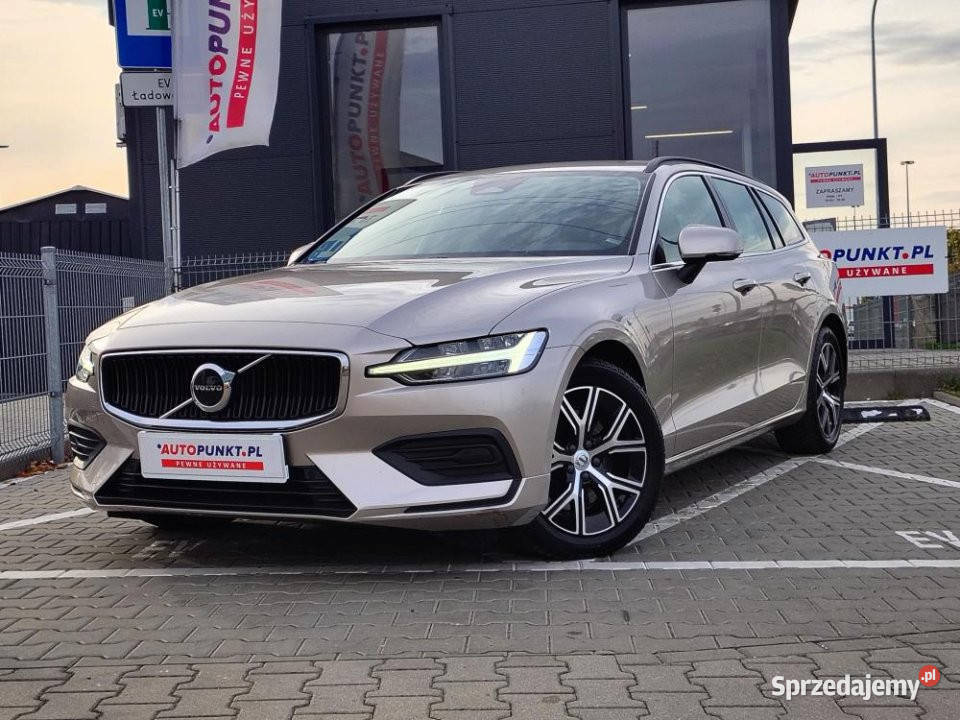 Volvo V60 2023r FV23 Automat Aktywny tempomat