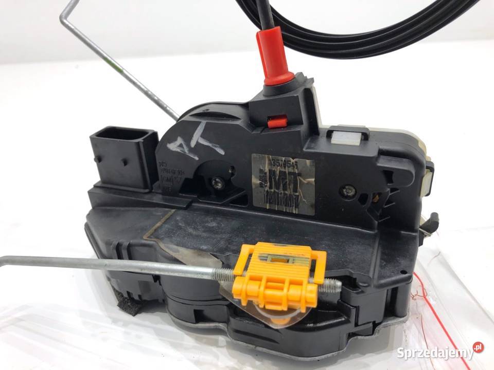 ZAMEK DRZWI PRAWY TYŁ OPEL MOKKA Hatchback Karoseria