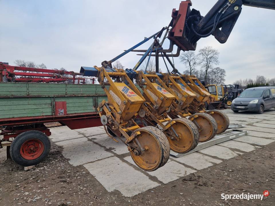 Siewnik do kukurydzy Klein Maxi Corn Osiek Mały