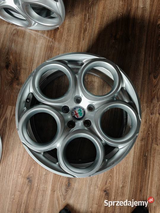 Felgi Alfa Romeo 18 5x110 Szczecin sprzedam
