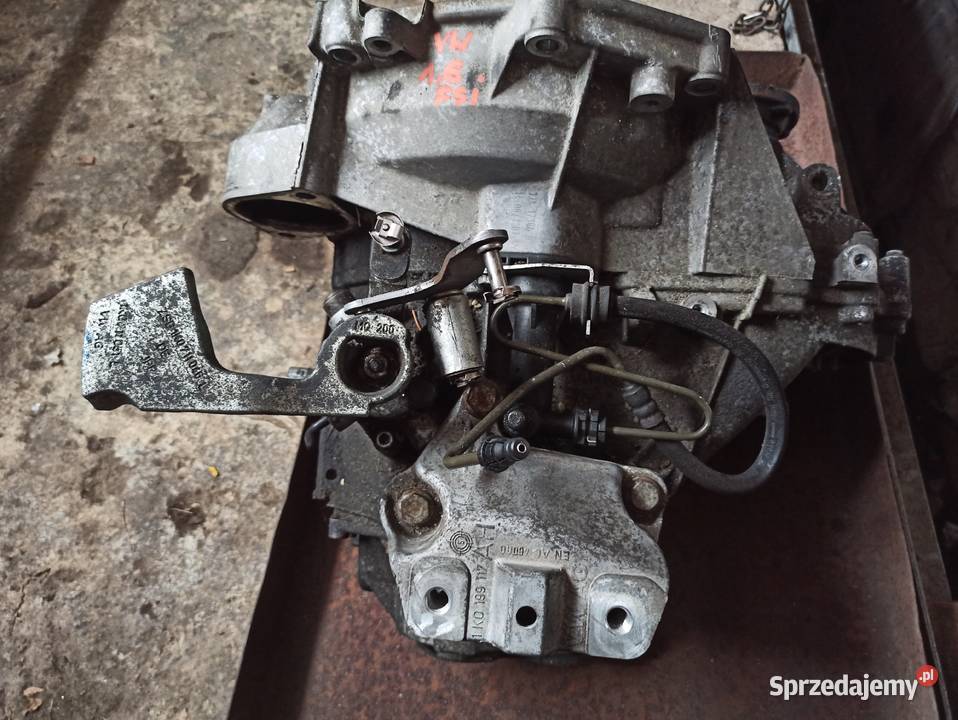 VW Passat B6 Golf 16 FSI Tfsi skrzynia biegów osobowe