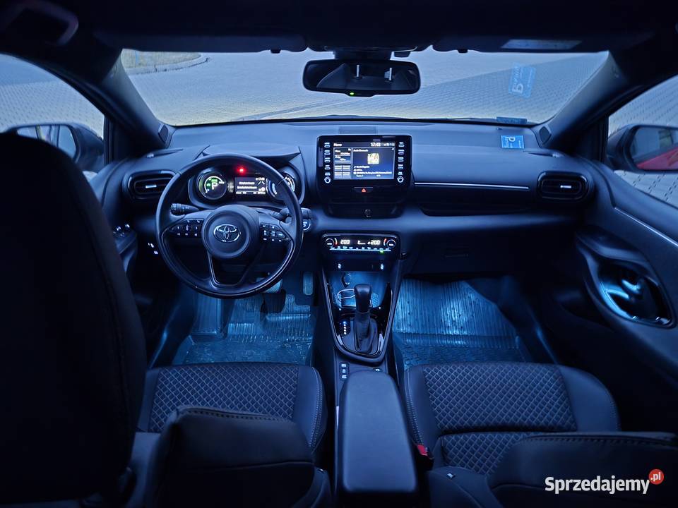 Toyota Yaris Hybrid Selection 2022 116 okazja