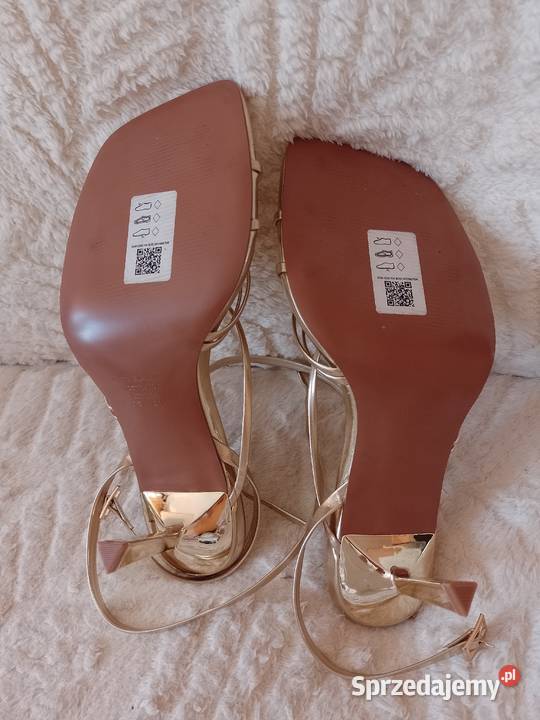 40 ASOS Złote sandałki wieczorowe z Londynu Kraków