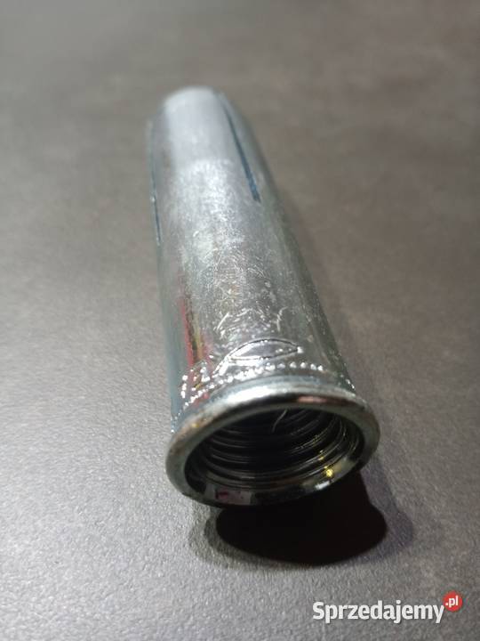 Tuleja rozprężna M16 65mm z gwintem wewnętrznym sprzedam