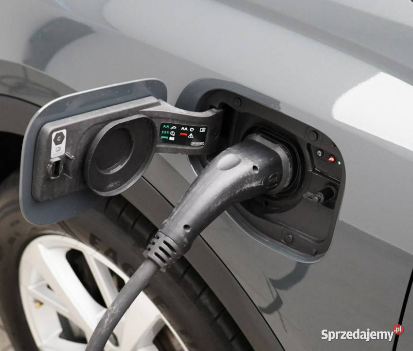 Audi Q3 45 TFSIe 180245 PHEV Stronic Tempomat isofix Q3 świętokrzyskie Kielce