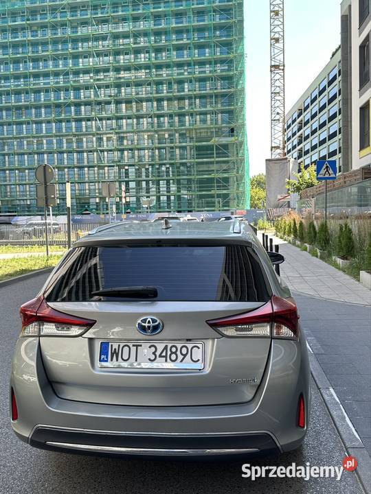 Pierwsza rejestracja 2017 Silnik hybrydowy Warszawa