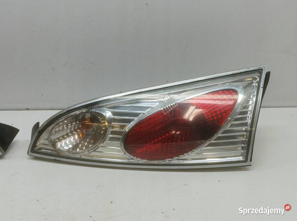 LAMPA TYŁ KOMPLET TUNING SONAR HB Ford Focus Mk1 osobowe świętokrzyskie
